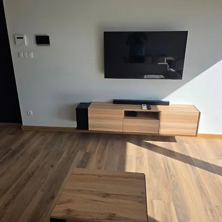 Apartament Widokowa Dąbrowa *