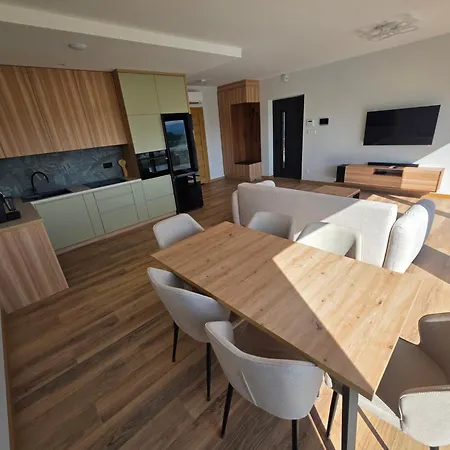 Apartament Widokowa Dąbrowa
